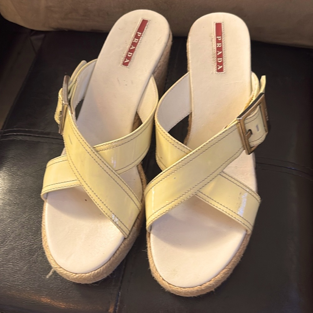 Prada Ankle Wrap Espadrille Wedges Sandals Womens Patent Cream / White